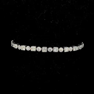 Alternating Round & Princess-Cut Diamond Tennis Bracelet