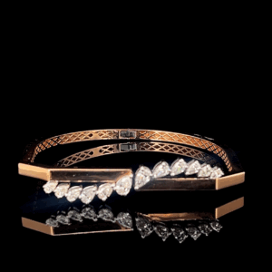 Pear-Cut Diamond Rose Gold Oval Bracelet